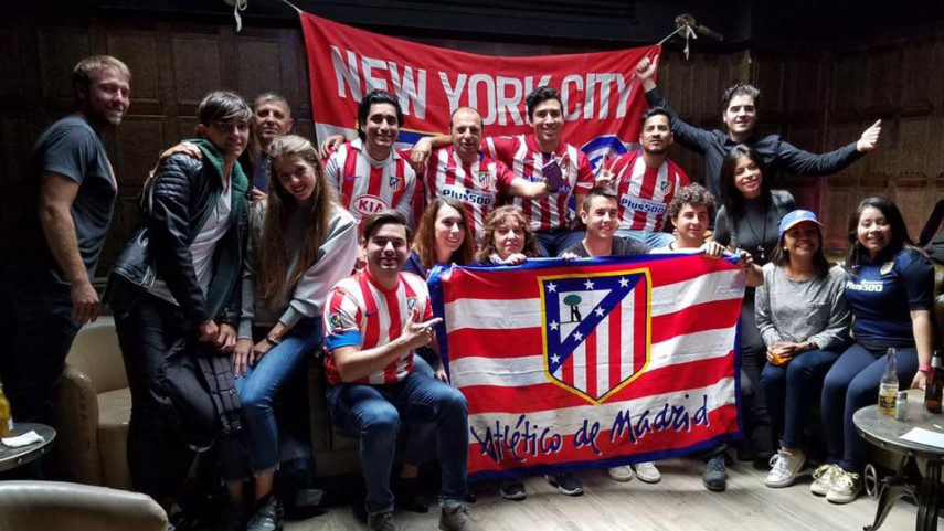 Las Peñas de Atlético y Real Madrid vibran con el derbi
